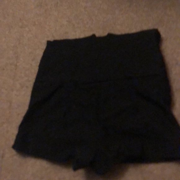 Black high waisted dress shorts with gold metal buttons - Picture 2 of 2
